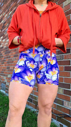 Performance Booty Shorts - Amethyst Bloom